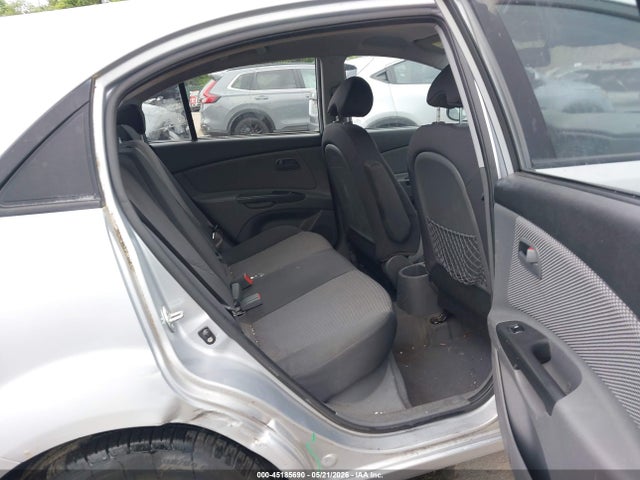 Kia Rio Lx