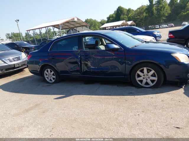 Toyota Avalon Xl