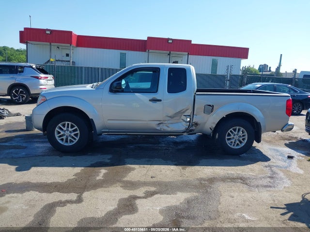 Nissan Frontier Sv