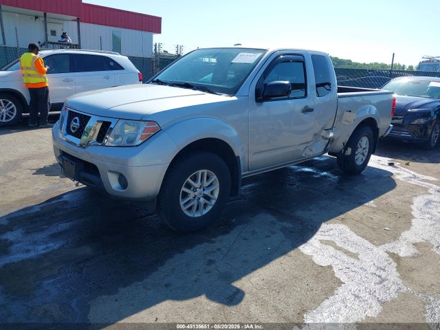 Nissan Frontier Sv