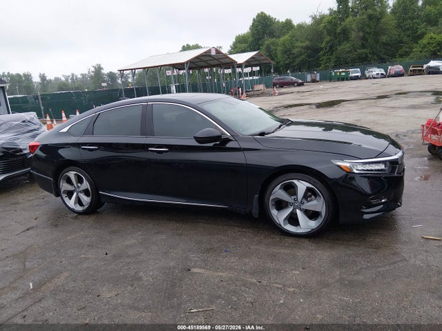 Honda Accord Touring 2.0t