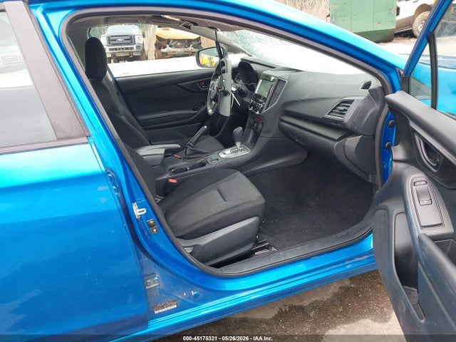 Subaru Impreza Premium 5-door