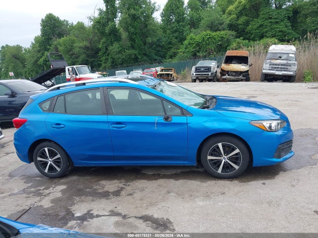 Subaru Impreza Premium 5-door