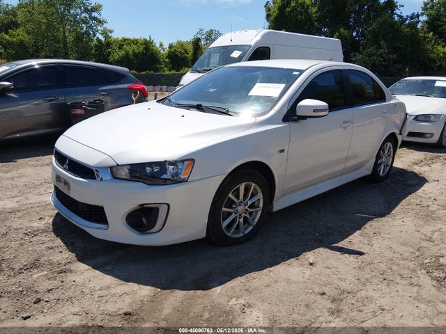 Mitsubishi Lancer Es