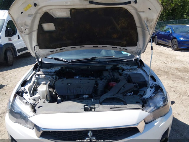 Mitsubishi Lancer Es