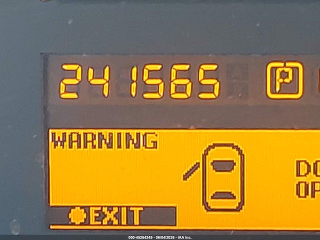 Nissan Armada Sv