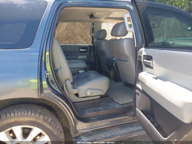 Toyota Sequoia Platinum 5.7l V8