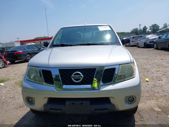 Nissan Frontier Sv