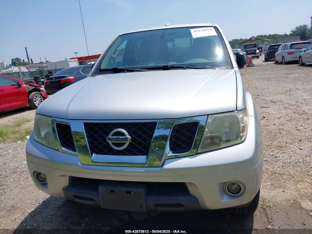 Nissan Frontier Sv