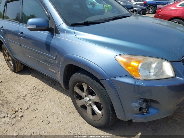 Toyota RAV4 Limited