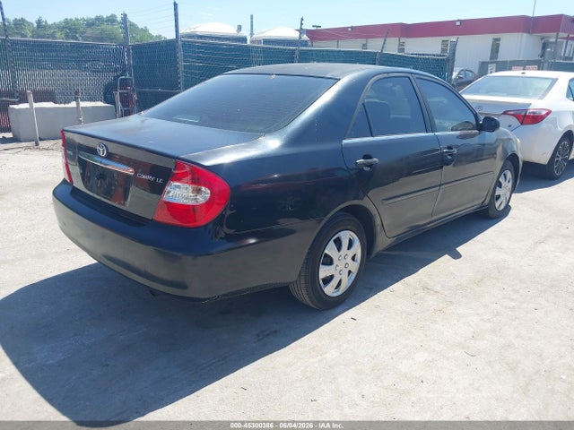 Toyota Camry Le