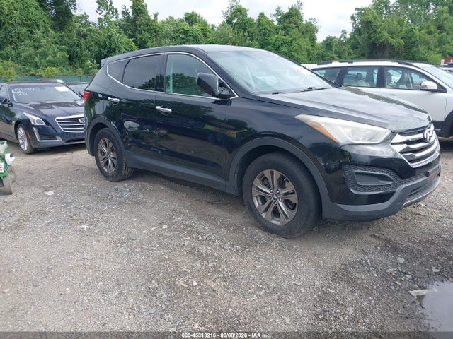 Salvage Hyundai SANTA FE Image