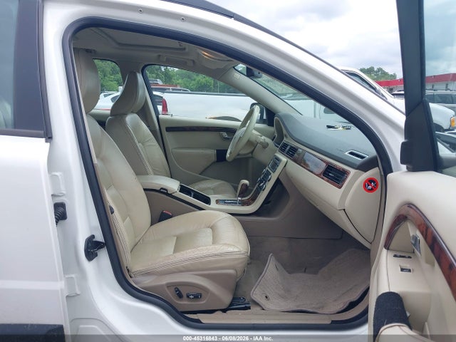 Volvo XC70 3.2