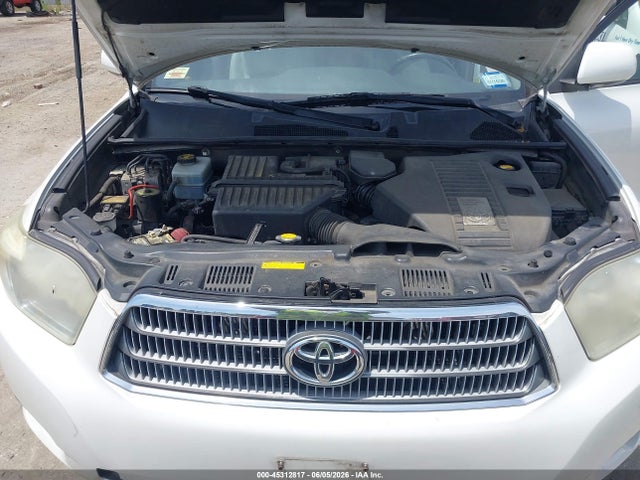 Toyota Highlander Limited V6
