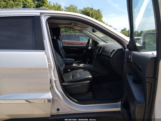 Jeep Grand Cherokee Laredo