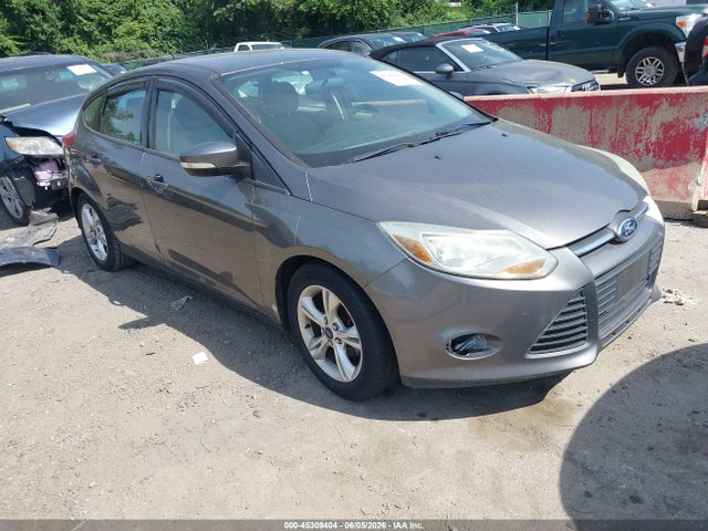Salvage Ford Focus Image