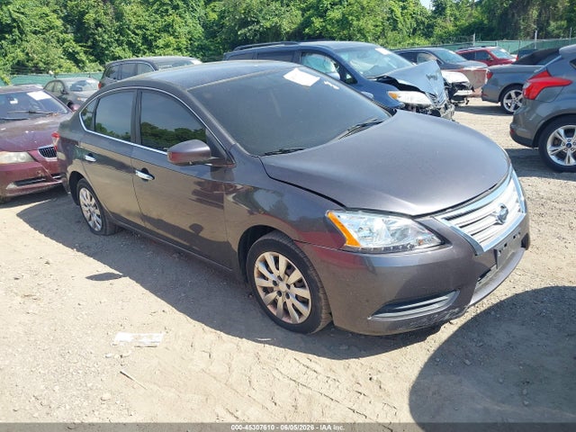 Salvage Nissan Sentra Image