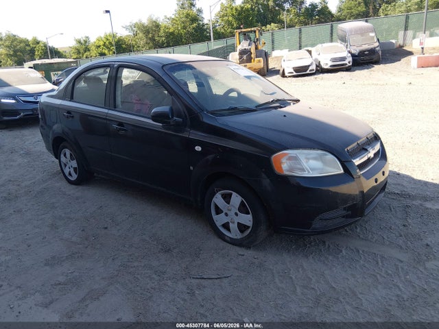 Salvage Chevrolet Aveo Image