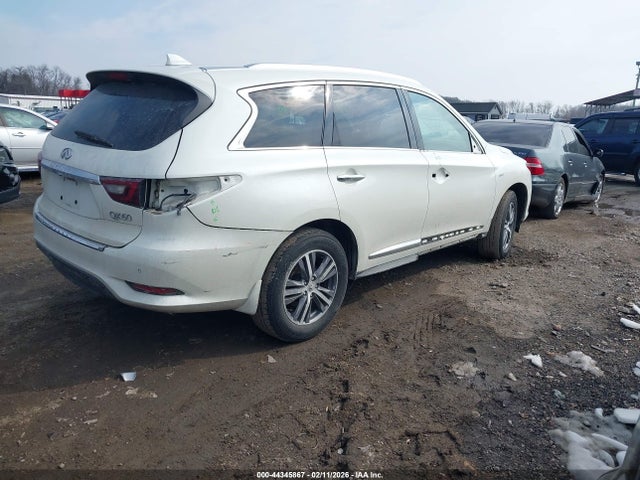 INFINITI Qx Luxe Awd