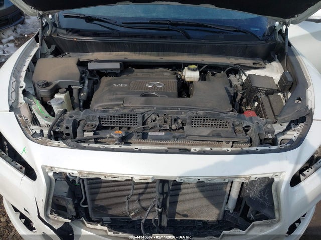 INFINITI Qx Luxe Awd
