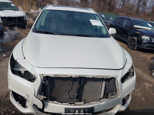 INFINITI Qx Luxe Awd