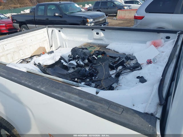 Chevrolet Silverado 1500 Wt