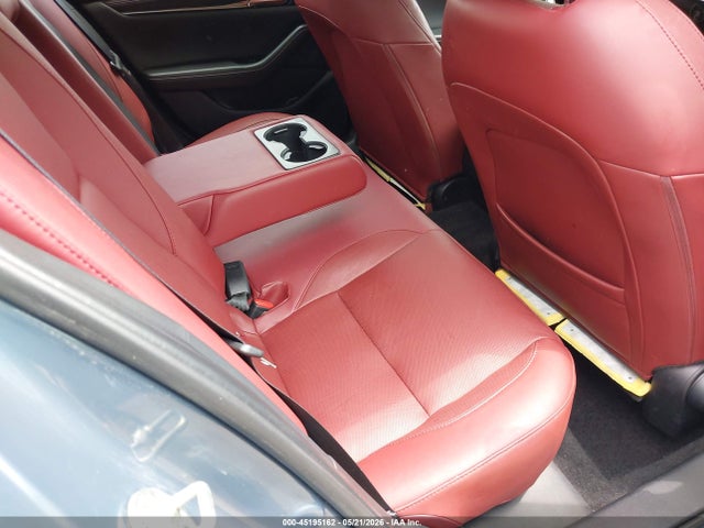 Mazda Mazda3 2.5 S Carbon Edition