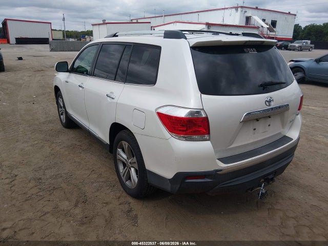 Toyota Highlander Limited V6