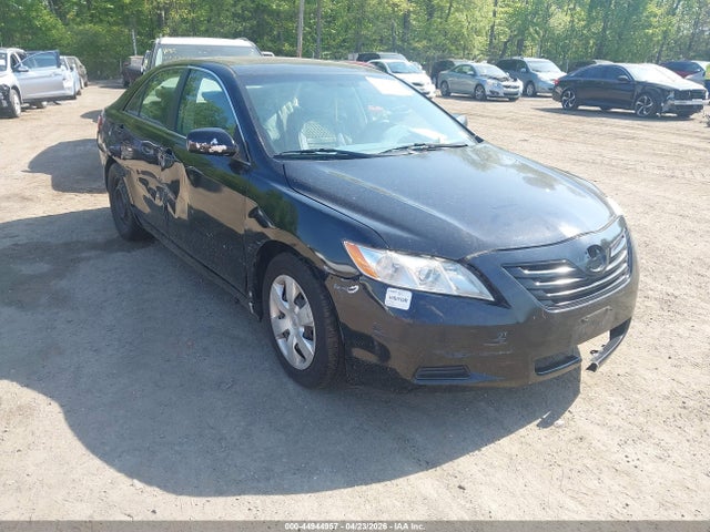 Salvage Toyota Camry Image