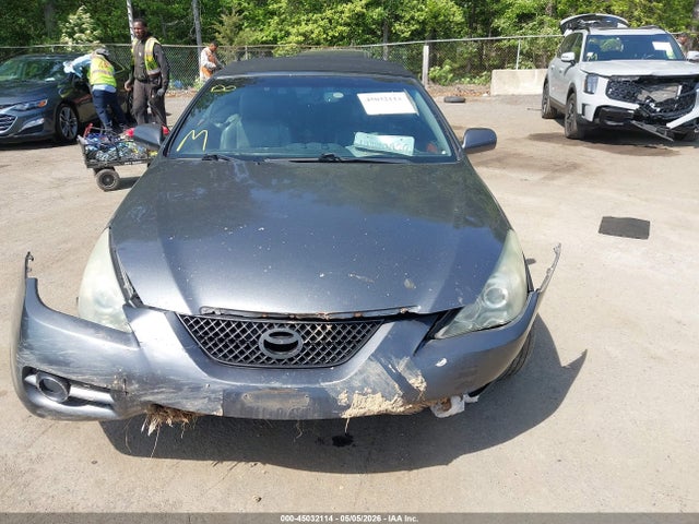 Toyota Camry Sle