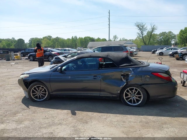 Toyota Camry Sle