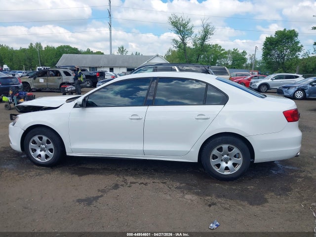 Volkswagen Jetta 2.5l Se