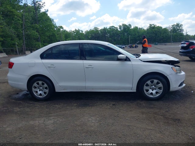 Volkswagen Jetta 2.5l Se