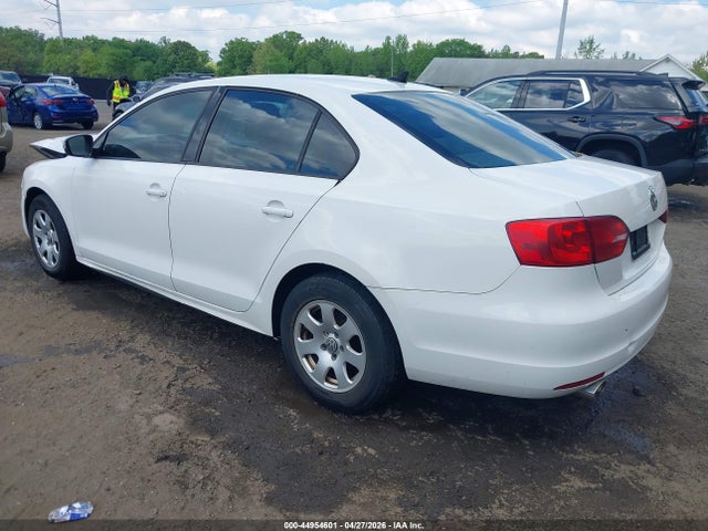 Volkswagen Jetta 2.5l Se