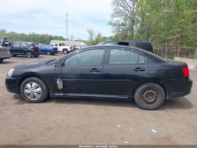 Mitsubishi Galant