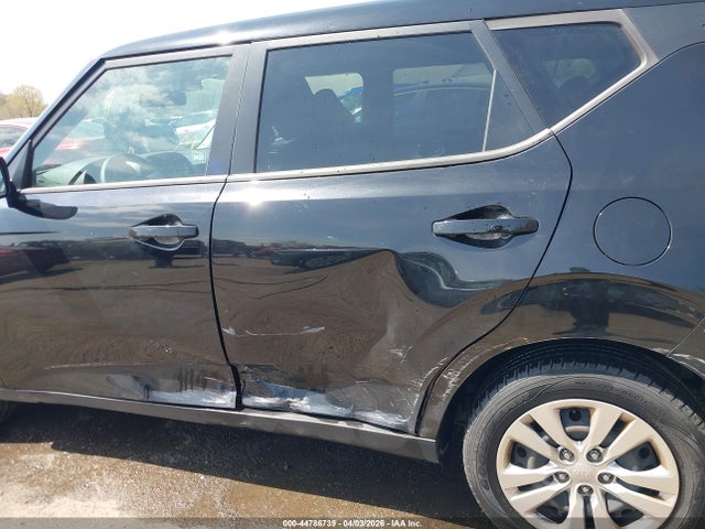 Kia Soul Lx