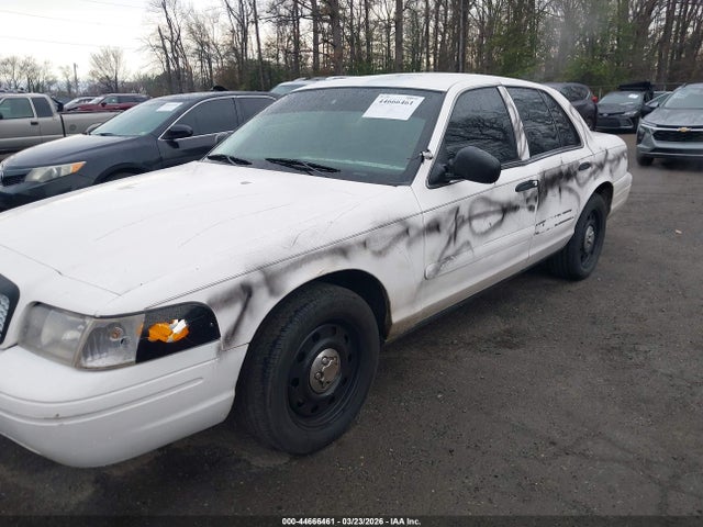Ford Crown Victoria