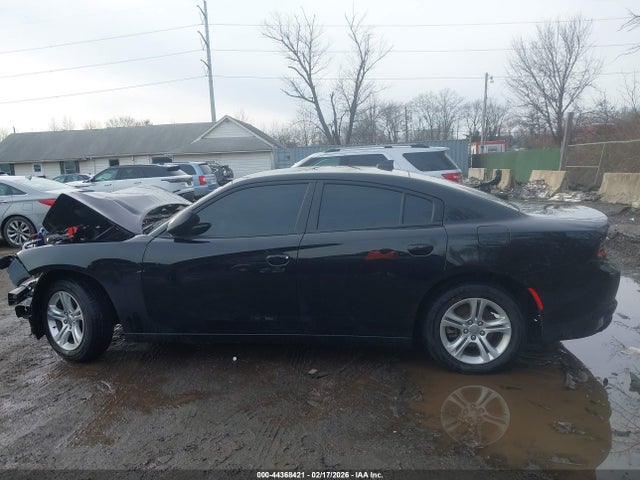 Dodge Charger Sxt
