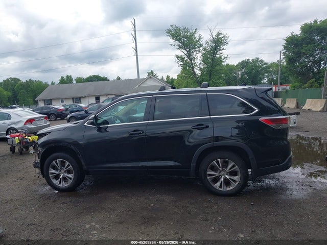 Toyota Highlander Xle V6