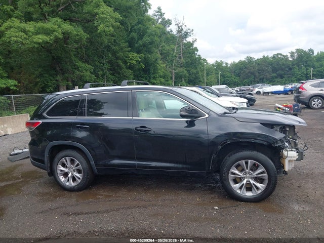 Toyota Highlander Xle V6