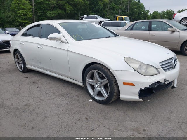 Salvage Mercedes-Benz Cls-class Image