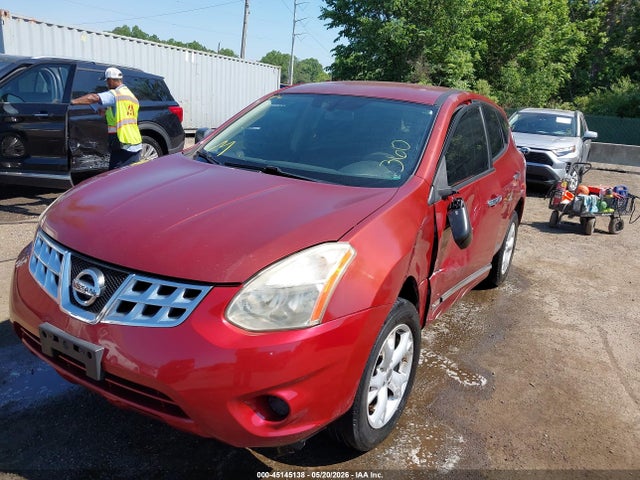 Nissan Rogue S