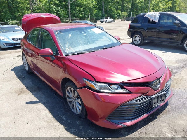Salvage Toyota Camry Image