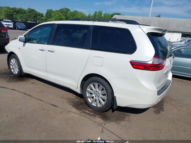 Toyota Sienna Xle Premium 7 Passenger
