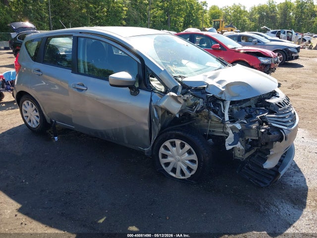Salvage Nissan Versa Image