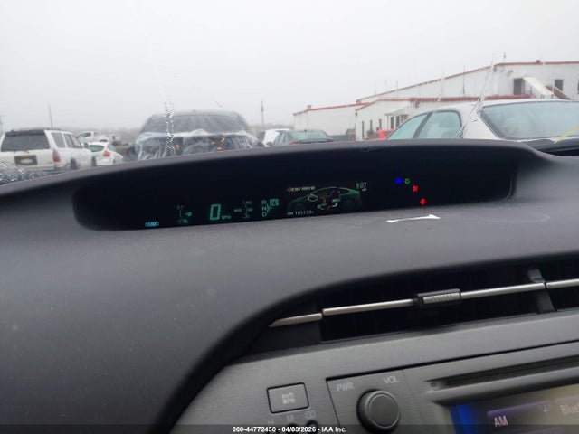 Toyota Prius Three