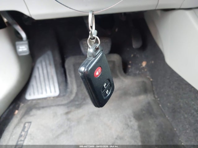 Toyota Prius Three