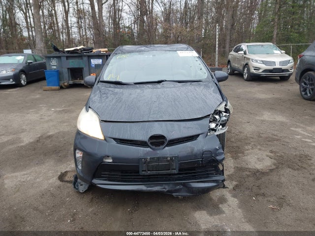 Toyota Prius Three