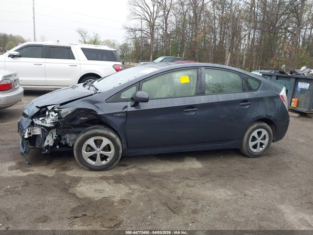 Toyota Prius Three