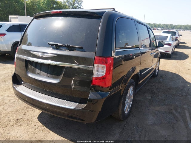 Chrysler Town & Country Touring